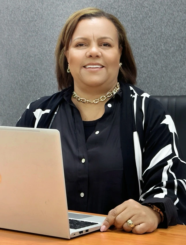 absk-principal-shereen-kroutz